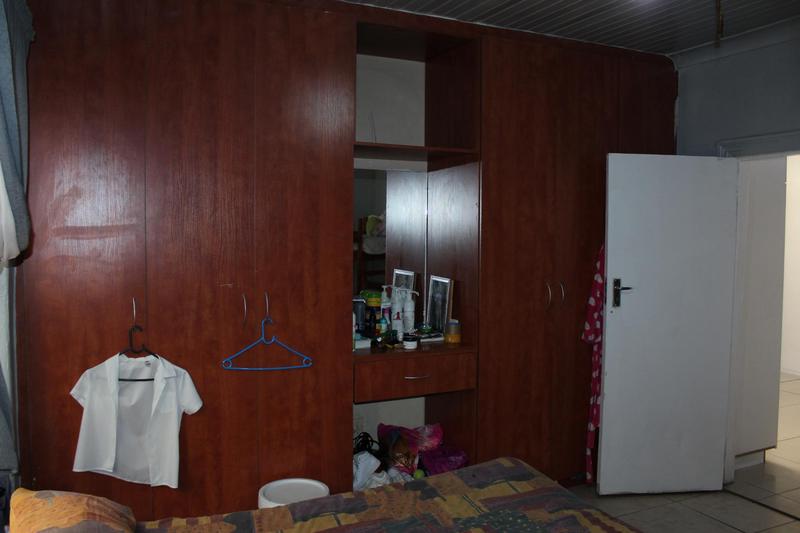 5 Bedroom Property for Sale in Churchill Estate Western Cape